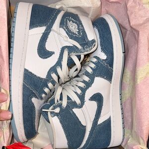 Nike Women's Sneakers Blue and White